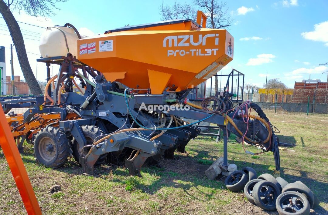 Mzuri Pro Til 3T  combine seed drill