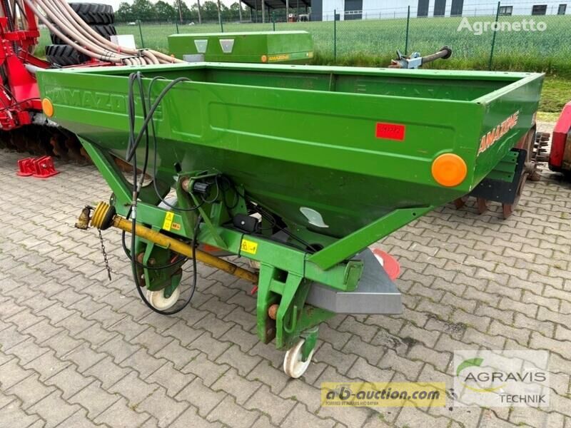 Amazone ZA-M mounted fertilizer spreader