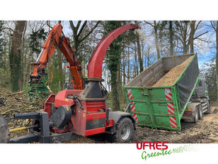 GreenTec 942 W wood chipper