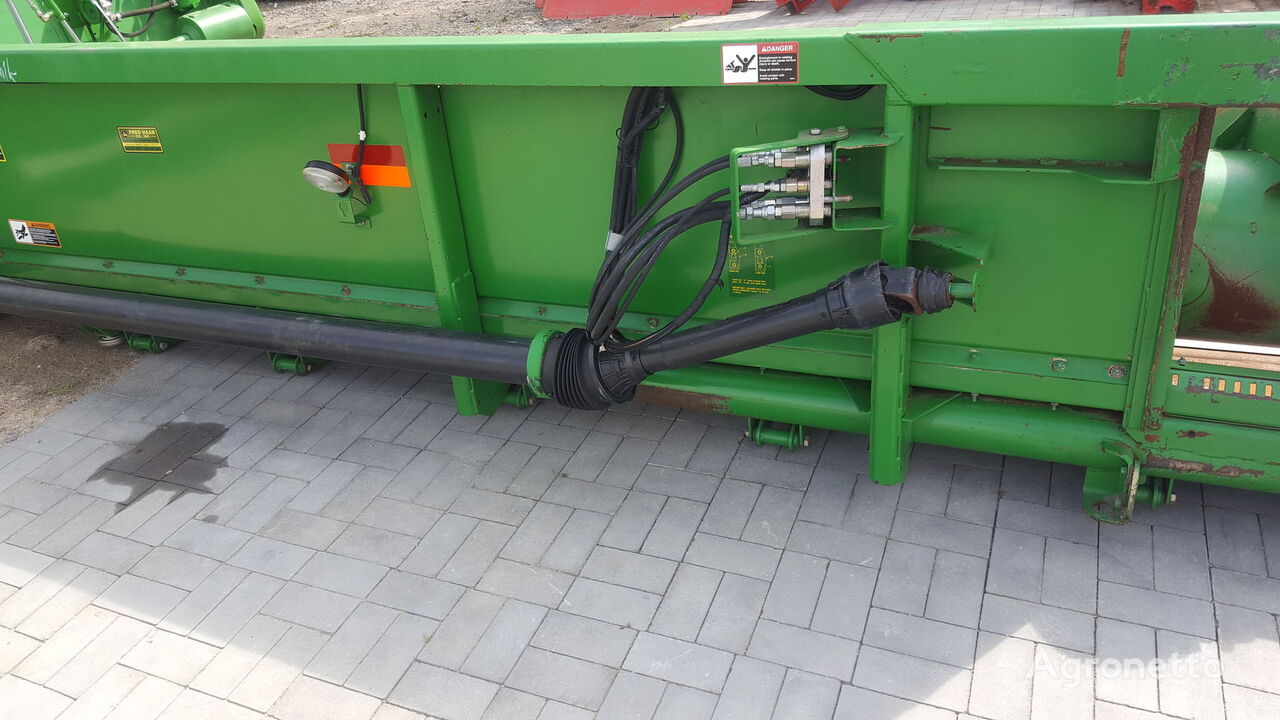 John Deere F630 Hydraflex grain header