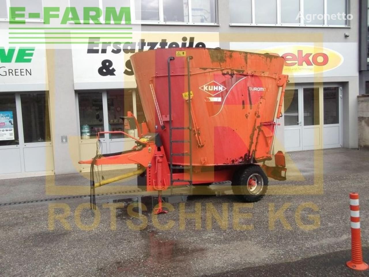 Kuhn euromix 1 euv 170 feed mixer