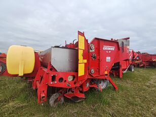 Grimme GL 34T potato planter