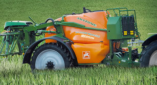 new Amazone UX 3200 GPS Switch Акция !!! trailed sprayer