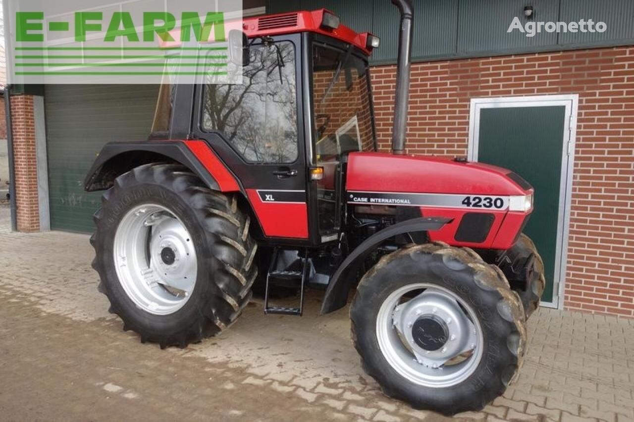 4230 xl wheel tractor