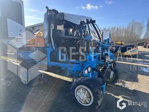 damaged Bobard 1074 TI wheel tractor