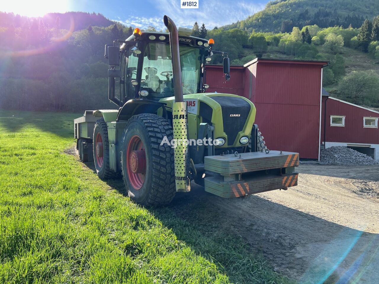 Claas Xerion 3800 wheel tractor