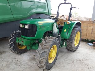 John Deere 5065 E wheel tractor