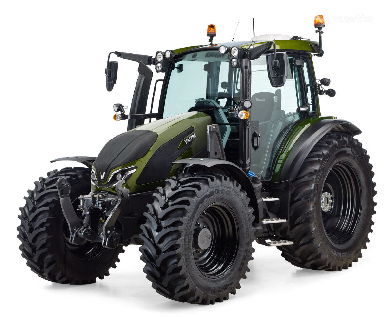 Valtra G135 Active wheel tractor
